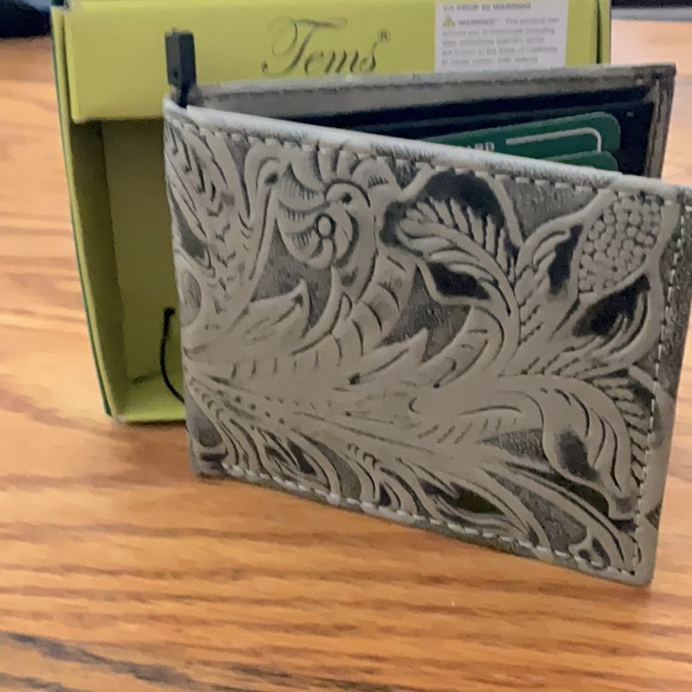 Wallet New in the box